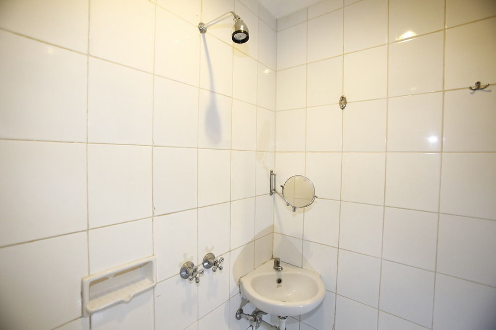 Reddoorz Plus @ Karet Setiabudi Jakarta Exteriör bild